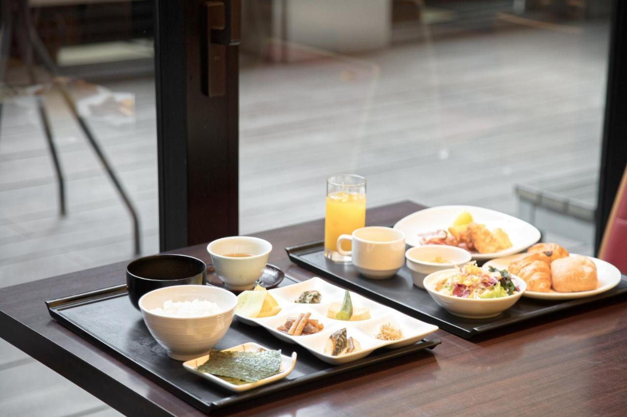Cross Wave Umeda Hotel Осака Екстериор снимка