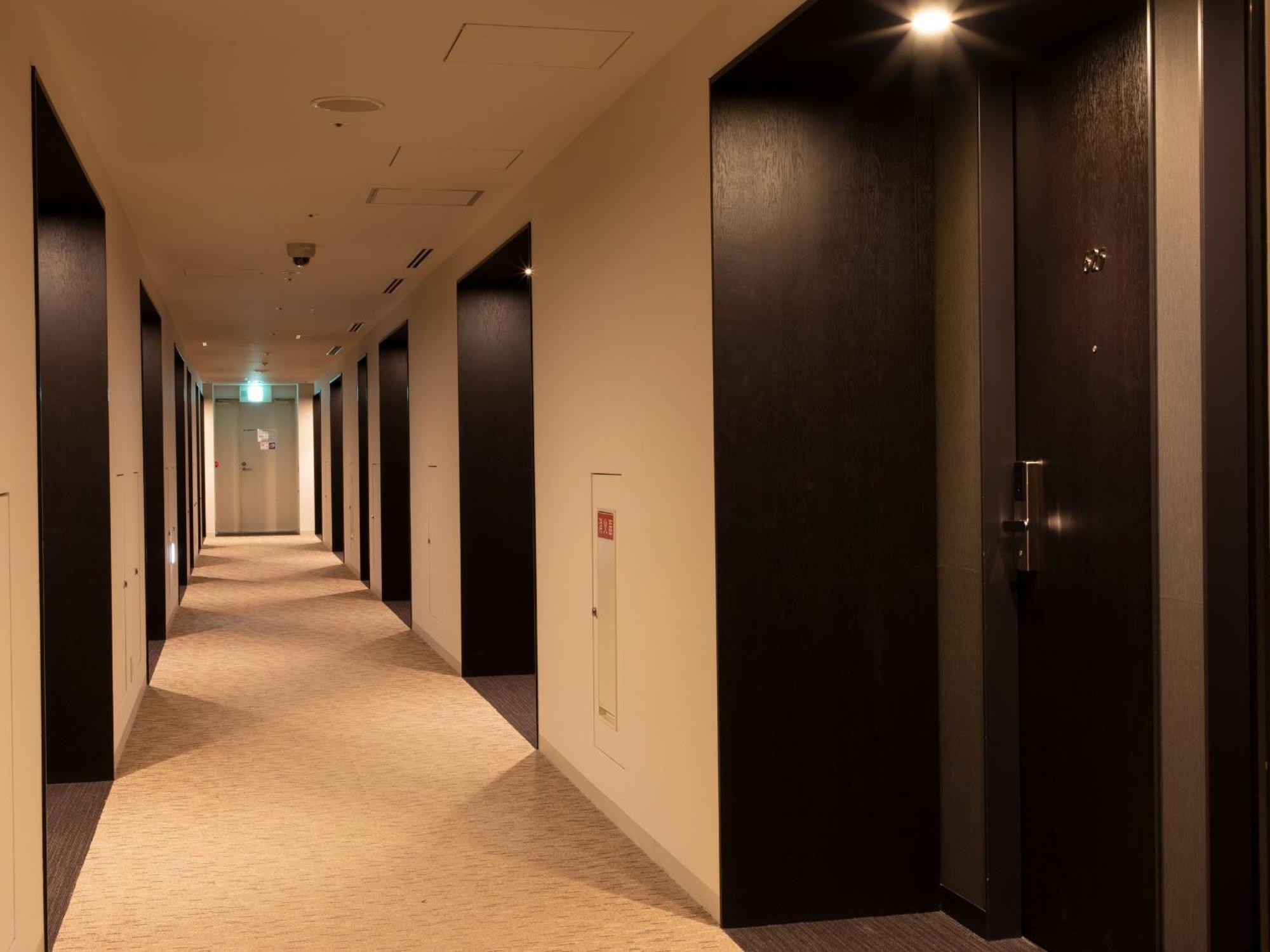 Cross Wave Umeda Hotel Осака Екстериор снимка
