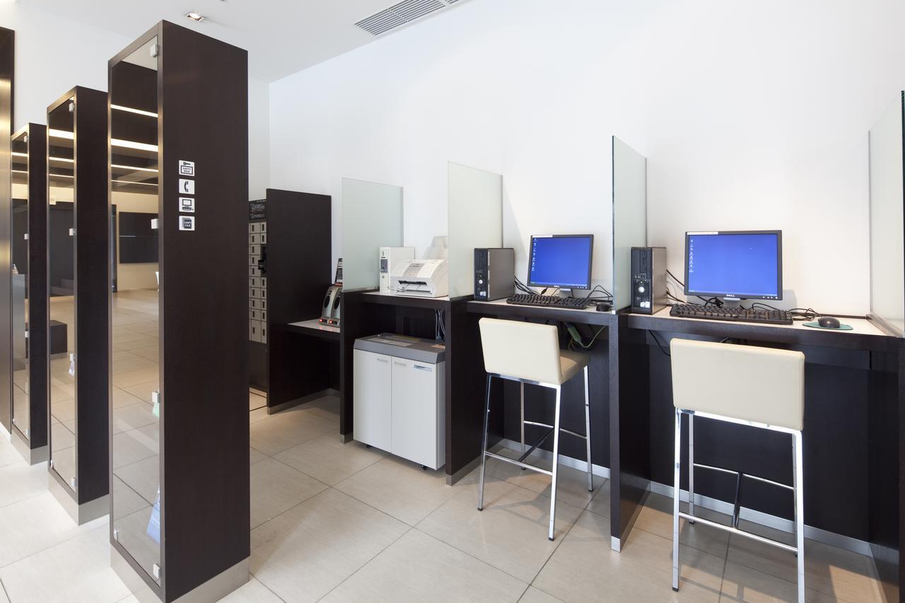 Cross Wave Umeda Hotel Осака Екстериор снимка