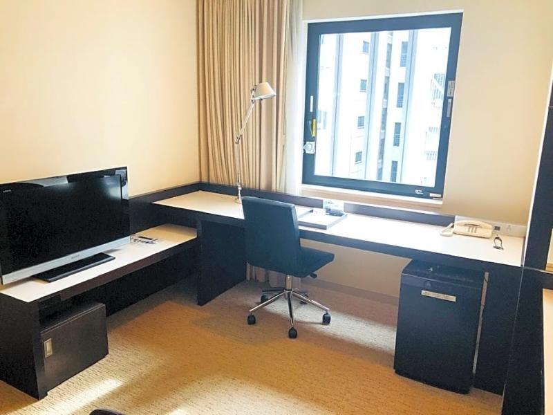 Cross Wave Umeda Hotel Осака Екстериор снимка